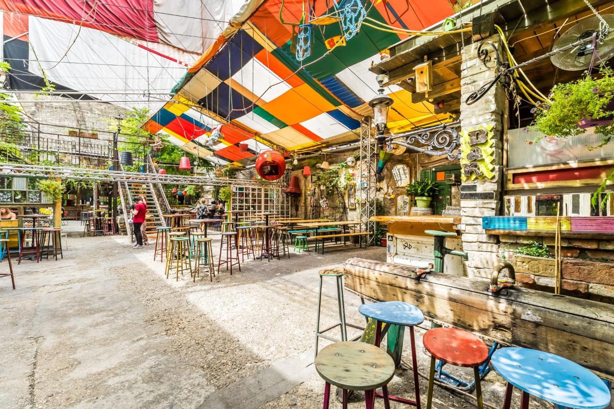 Casadeco Budapest Apt-Stunning New York Cafe View Dış mekan fotoğraf